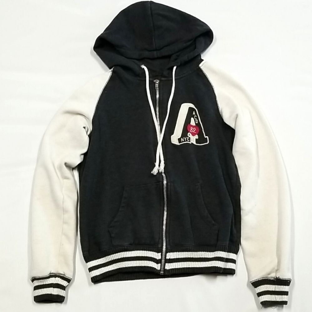 🎁5/$25 Ardene Hoodie Girls Youth Size Medium NYC Champs Full Zip Side Pockets